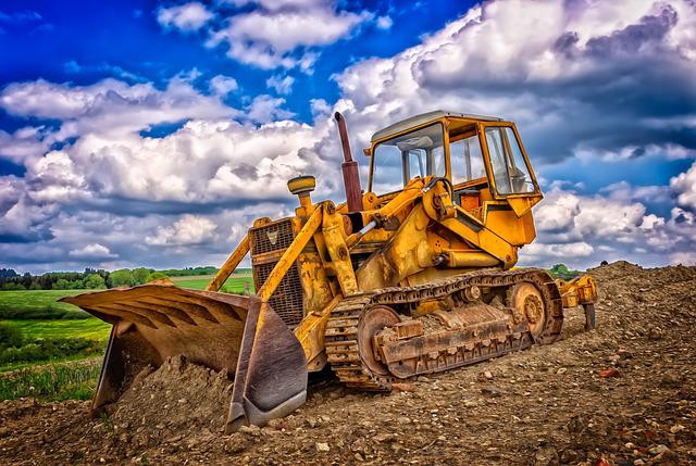 The Benefits of Hiring vs. Buying Plant and Machinery