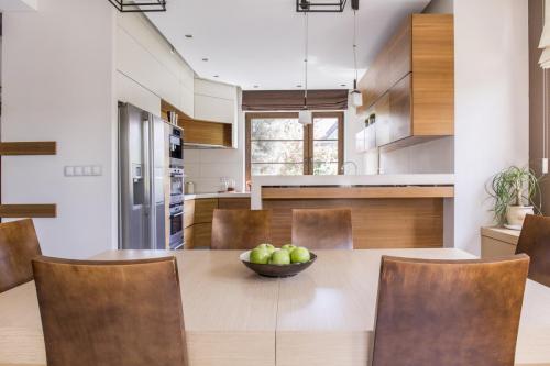 Beige and brown kitchen design